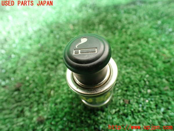 1UPJ-30867815]ランクル100系(UZJ100W)シガライター 中古_m0001.jpg