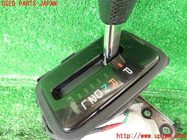 1UPJ-30867555]ランクル100系(UZJ100W)ATシフトレバー 中古_m0002.jpg