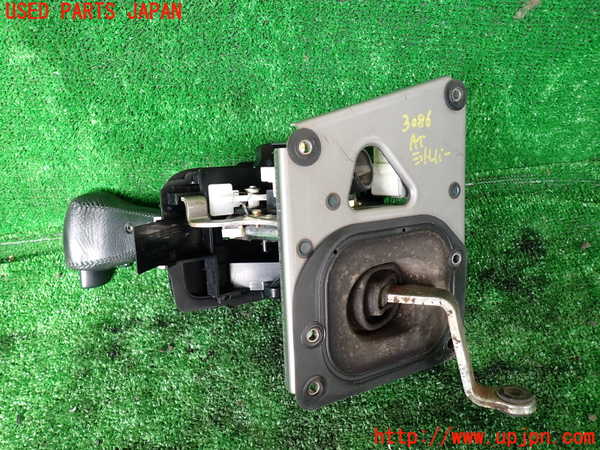1UPJ-30867555]ランクル100系(UZJ100W)ATシフトレバー 中古_m0003.jpg