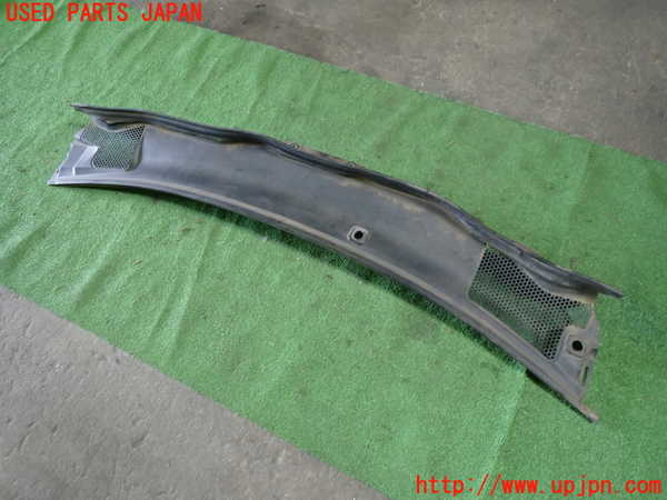 5UPJ-30871190]ボルボ・V40(MB4154T)カウルトップ 中古_m0002.jpg