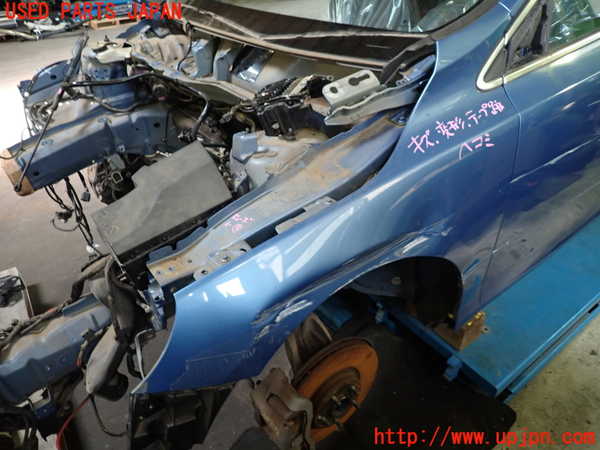 5UPJ-30871082]ボルボ・V40(MB4154T)左前フェンダー 中古_m0001.jpg