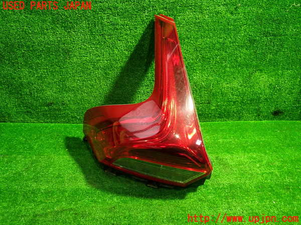 1UPJ-30871536]ボルボ・V40(MB4154T)左テールランプ 中古_m0001.jpg
