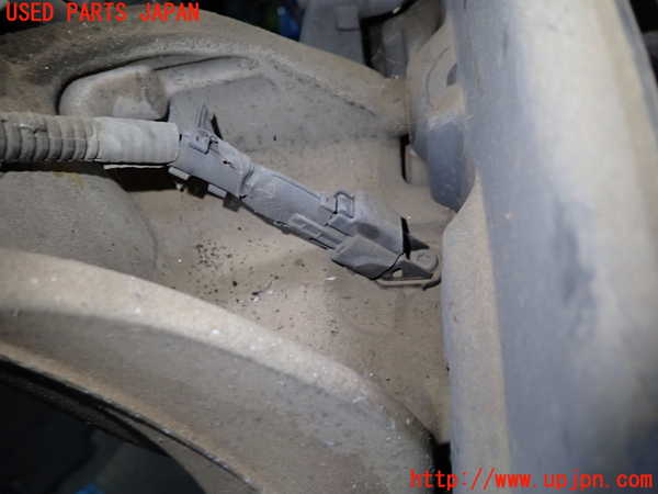 1UPJ-30874290]ボルボ・V40(MB4154T)右フロントナックルハブ 中古_m0002.jpg