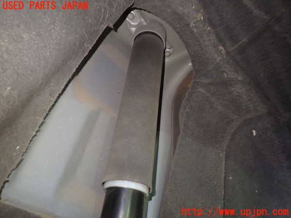 1UPJ-30875070]ボルボ・V40(MB4154T)右リアショックアブソーバー 中古_m0002.jpg