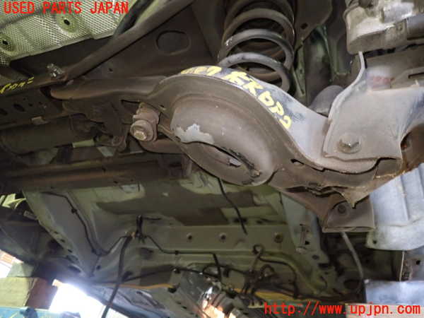 1UPJ-30875205]ボルボ・V40(MB4154T)右リアロアアーム2 中古_m0002.jpg