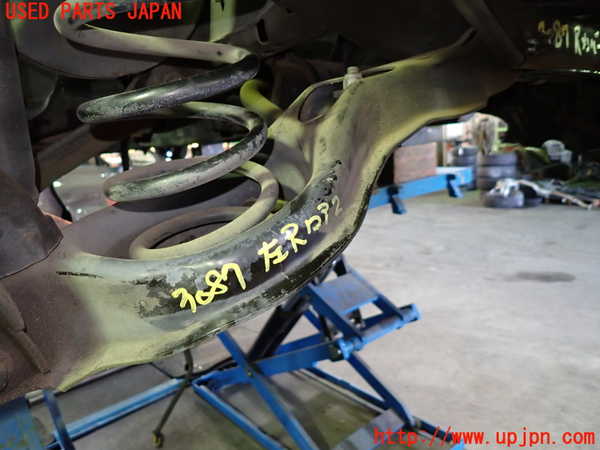 1UPJ-30875227]ボルボ・V40(MB4154T)左リアロアアーム2 中古_m0001.jpg