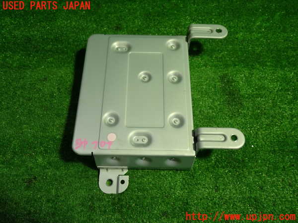 5UPJ-30876146]ボルボ・V40(MB4154T)コンピューター1 (P31409935 AA) 中古_m0003.jpg