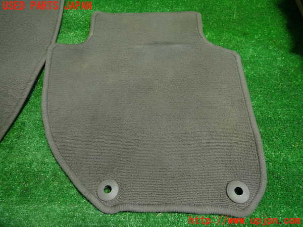 1UPJ-30877800]ボルボ・V40(MB4154T)フロアマット 中古_m0002.jpg