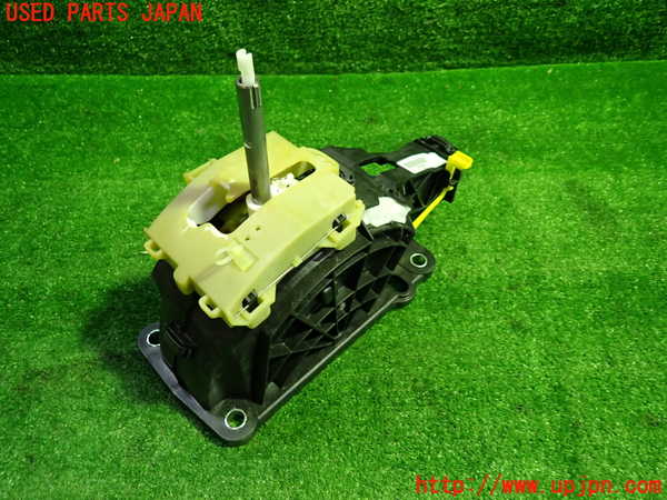 5UPJ-30877555]ボルボ・V40(MB4154T)ATシフトレバー 中古_m0001.jpg