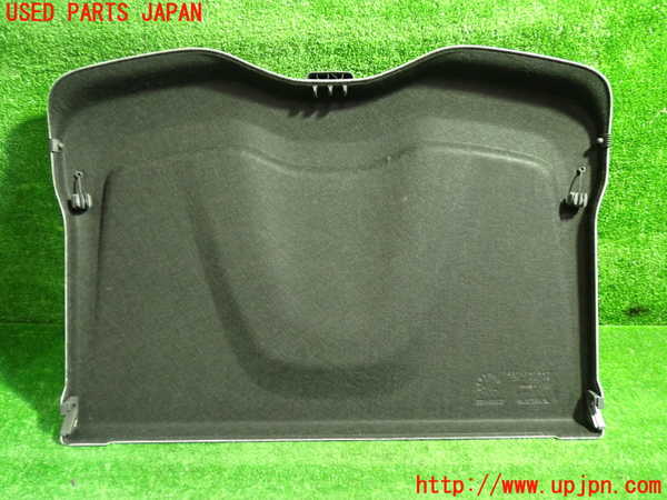 1UPJ-30877761]ボルボ・V40(MB4154T)トノカバー1 中古_m0002.jpg