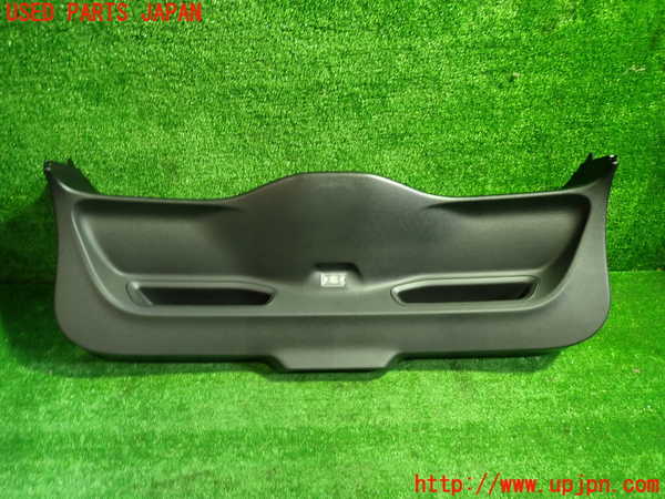 1UPJ-30871578]ボルボ・V40(MB4154T)バックドア内張り 中古_m0001.jpg