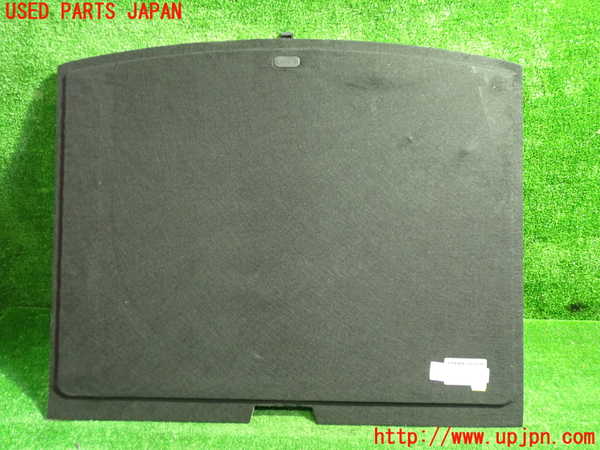 5UPJ-30877771]ボルボ・V40(MB4154T)ラゲッジトレイ1 中古_m0003.jpg