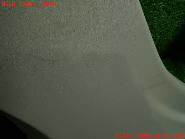 1UPJ-30877670]ボルボ・V40(MB4154T)左センターピラートリム 中古_m0002.jpg