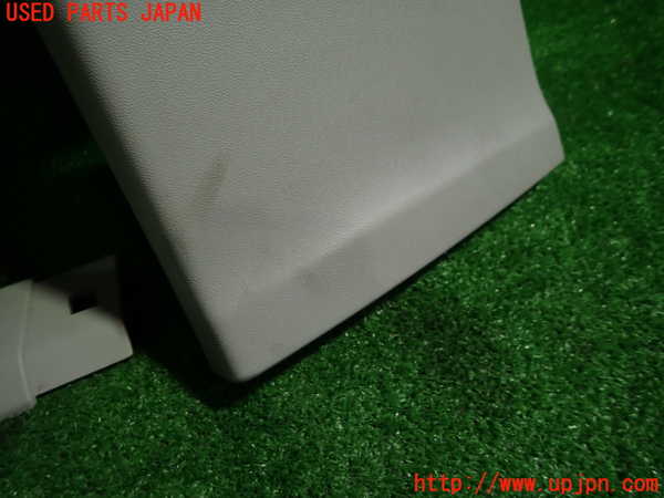 1UPJ-30877670]ボルボ・V40(MB4154T)左センターピラートリム 中古_m0003.jpg