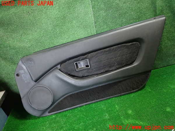 1UPJ-30881234]MG・MGF(RD18K)右ドア内張り 中古_m0001.jpg