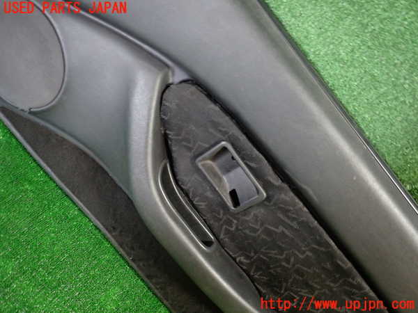1UPJ-30881234]MG・MGF(RD18K)右ドア内張り 中古_m0003.jpg