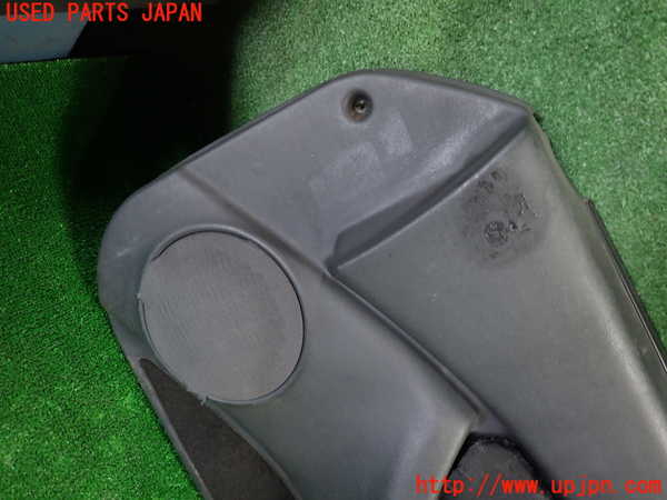 1UPJ-30881234]MG・MGF(RD18K)右ドア内張り 中古_m0004.jpg