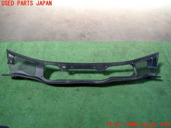 1UPJ-30891190]ボルボ・V40(MD4204T)カウルトップ 中古_m0001.jpg