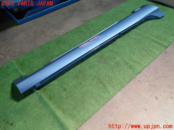1UPJ-30891390]ボルボ・V40(MD4204T)右サイドステップ 中古_m0004.jpg