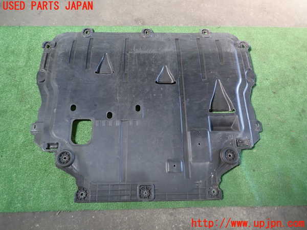 1UPJ-30892170]ボルボ・V40(MD4204T)エンジンアンダーカバー 中古_m0001.jpg