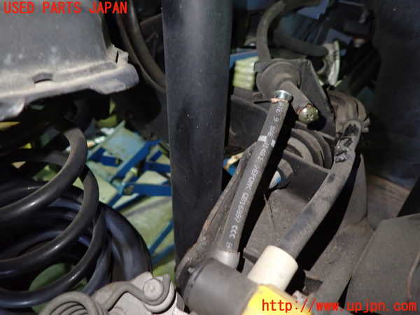 1UPJ-30895070]ボルボ・V40(MD4204T)右リアショックアブソーバー 中古_m0002.jpg