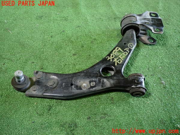 1UPJ-30895176]ボルボ・V40(MD4204T)右フロントロアアーム1 中古_m0001.jpg