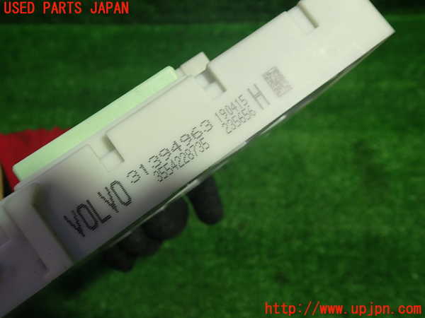 1UPJ-30896743]ボルボ・V40(MD4204T)ヒューズボックス3 中古_m0002.jpg