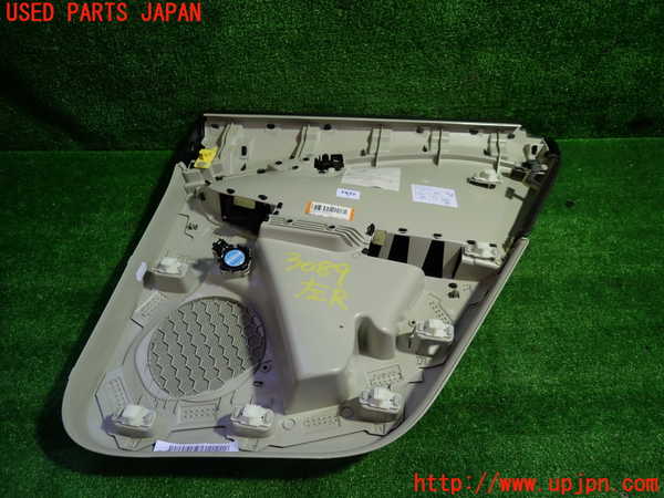 1UPJ-30891324]ボルボ・V40(MD4204T)左後ドア内張り 中古_m0003.jpg