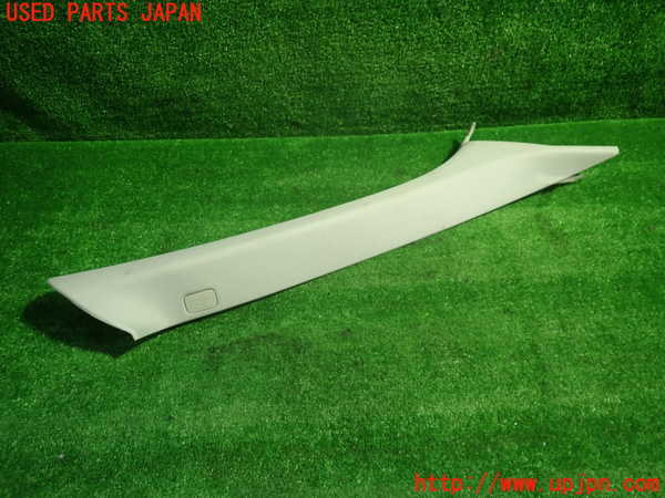 1UPJ-30897655]ボルボ・V40(MD4204T)右フロントピラートリム 中古_m0003.jpg