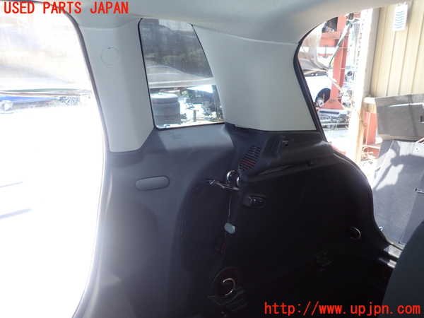 1UPJ-30907675]BMW ミニ(MINI)クーパーS F55(XS20)右リアピラートリム 中古_m0001.jpg