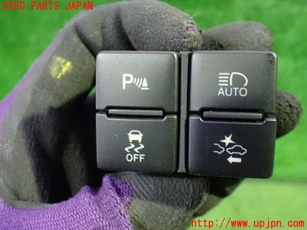 1UPJ-30916307]エスティマハイブリッド(AHR20W)スイッチ2(パーキングソナー 横滑り防止OFF オートハイビーム プリクラッシュ) 中古_m0001.jpg