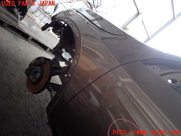 2UPJ-30921082]ボルボ・V60 クロスカントリー(FD4204T)左前フェンダー 中古_m0002.jpg