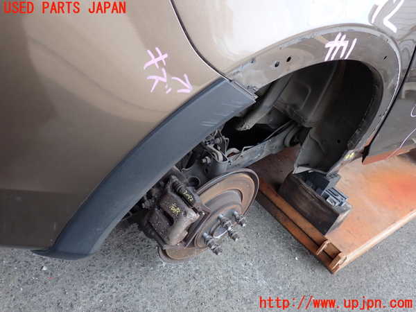 2UPJ-30921610]ボルボ・V60 クロスカントリー(FD4204T)リアバンパー 中古_m0002.jpg