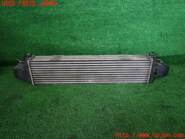 2UPJ-30922451]ボルボ・V60 クロスカントリー(FD4204T)インタークーラー1 中古_m0001.jpg