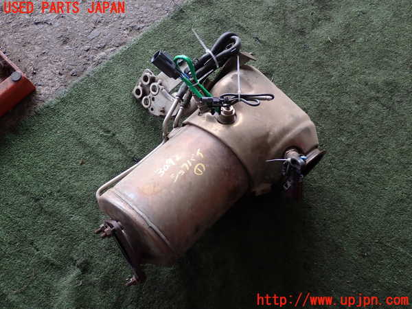 2UPJ-30922661]ボルボ・V60 クロスカントリー(FD4204T)触媒1 中古_m0001.jpg