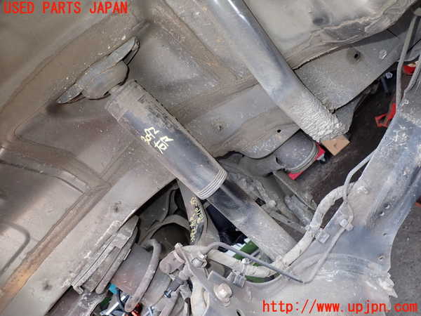 2UPJ-30925070]ボルボ・V60 クロスカントリー(FD4204T)右リアショックアブソーバー 中古_m0001.jpg