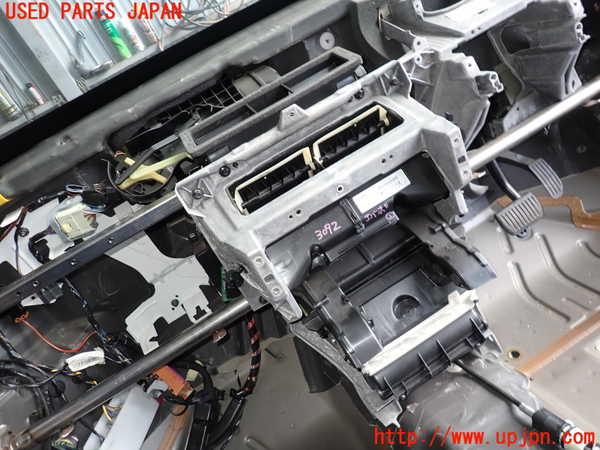 2UPJ-30926081]ボルボ・V60 クロスカントリー(FD4204T)エバポレーター1 中古_m0001.jpg