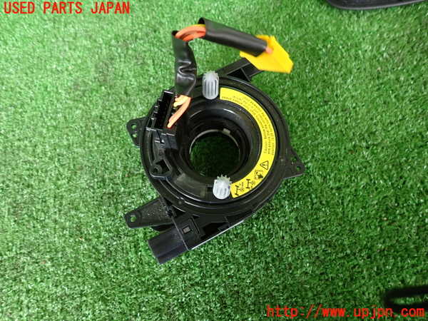 2UPJ-30926800]ボルボ・V60 クロスカントリー(FD4204T)スパイラルケーブル(リール) 中古_m0001.jpg