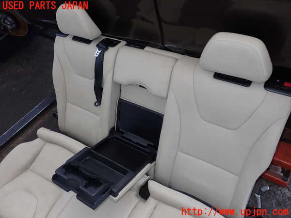 2UPJ-30927385]ボルボ・V60 クロスカントリー(FD4204T)リアシート 中古_m0002.jpg