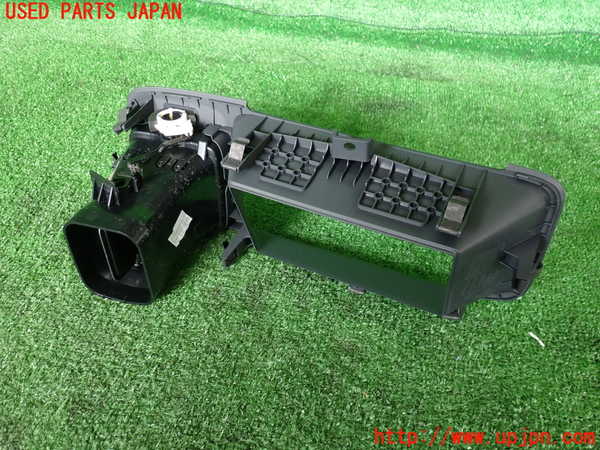 2UPJ-30927526]ボルボ・V60 クロスカントリー(FD4204T)エアコン吹き出し口1 (真中) 中古_m0003.jpg
