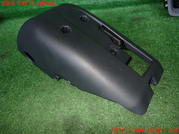 2UPJ-30927905]ボルボ・V60 クロスカントリー(FD4204T)コラムカバー 中古_m0002.jpg