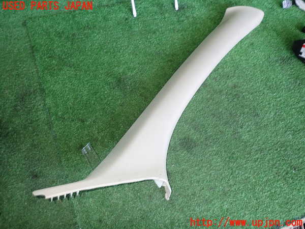 2UPJ-30927655]ボルボ・V60 クロスカントリー(FD4204T)右フロントピラートリム 中古_m0001.jpg