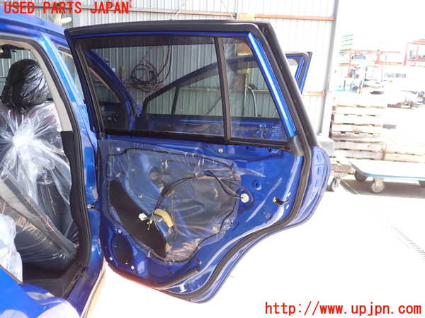 2UPJ-30931290]レヴォーグ(VM4)右後ドア 中古(43R-00073 M2L4)_m0004.jpg