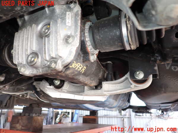 2UPJ-30934355]レヴォーグ(VM4)リアデフ 中古_m0002.jpg