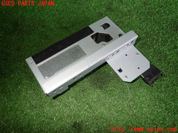 2UPJ-30936850]レヴォーグ(VM4)空気清浄機 中古_m0002.jpg