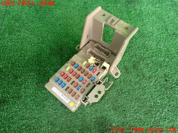 2UPJ-30936741]レヴォーグ(VM4)ヒューズボックス1 中古_m0001.jpg