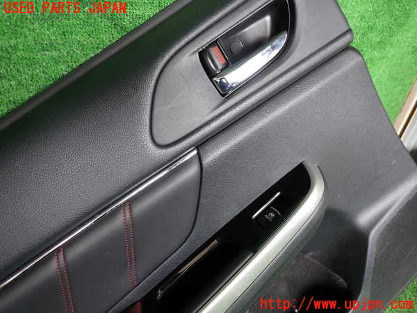 2UPJ-30931324]レヴォーグ(VM4)左後ドア内張り 中古_m0002.jpg