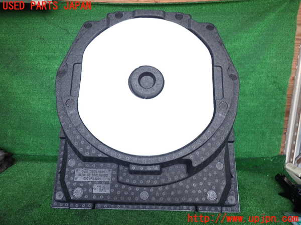 2UPJ-30937773]レヴォーグ(VM4)ラゲッジトレイ3 中古_m0003.jpg