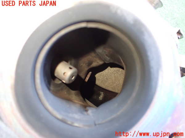 2UPJ-30942041]アウトランダーPHEV(GN0W)エキマニ1 (触媒 マニバーター) 中古_m0002.jpg
