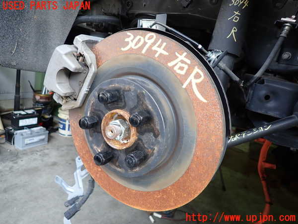 2UPJ-30944300]アウトランダーPHEV(GN0W)右リアナックルハブ 中古_m0001.jpg